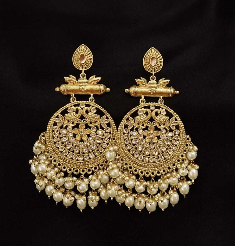 Regal Kundan Pearl Chandbalis